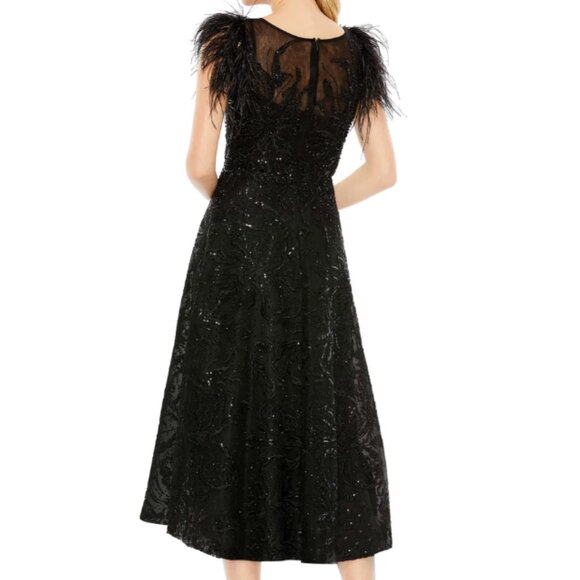 MAC DUGGAL 20400 FEATHER SHOULDER EMBELLISHED BLACK DRESS sz 8 - Picture 3 of 4